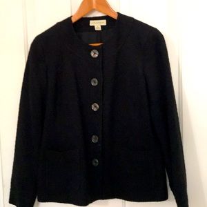Women’s Appleseeds black jacket size 6,
